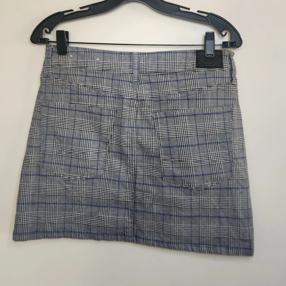 Women's American Eagle Outfitters Plaid Mini Skirt Sz 6
